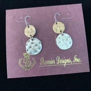 Premier Designs Earrings